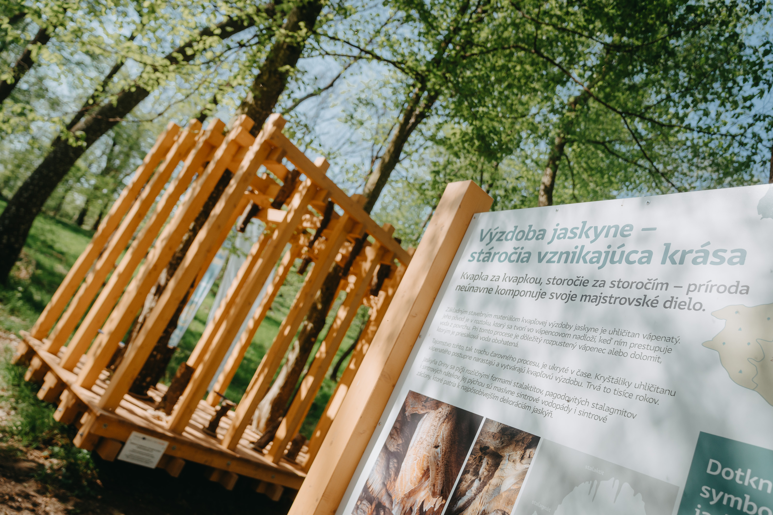 Zážitkové vzdělávání s herními prvky oživuje Smolenický kras